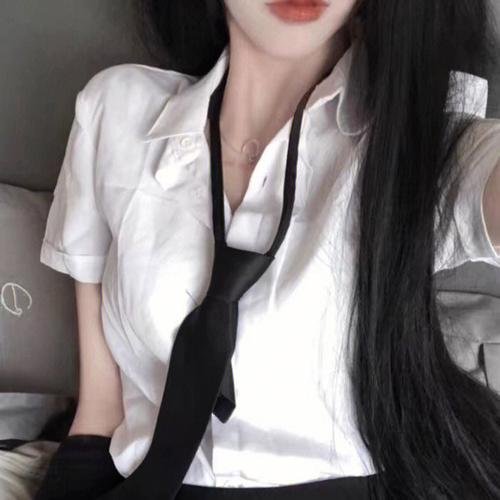 母亲的双眼